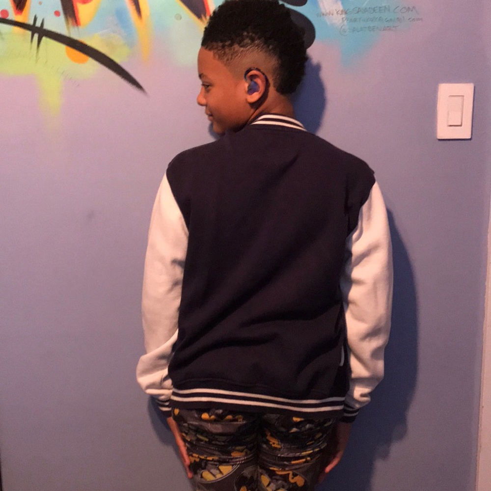 🔥🔥🔥Varsity jacket🔥🔥🔥 - Picture 2 of 8